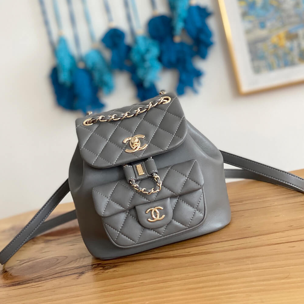 CHANEL 22A mini Duma Backpack
