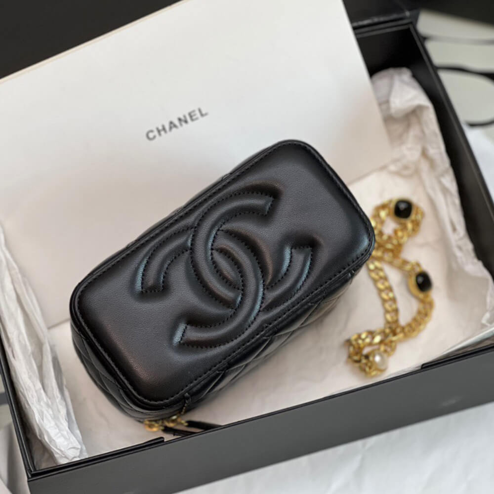 Chanel VANITY WITH CHAIN