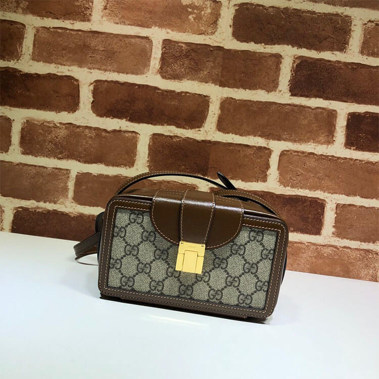 G*u*i gg mini bag with clasp closure