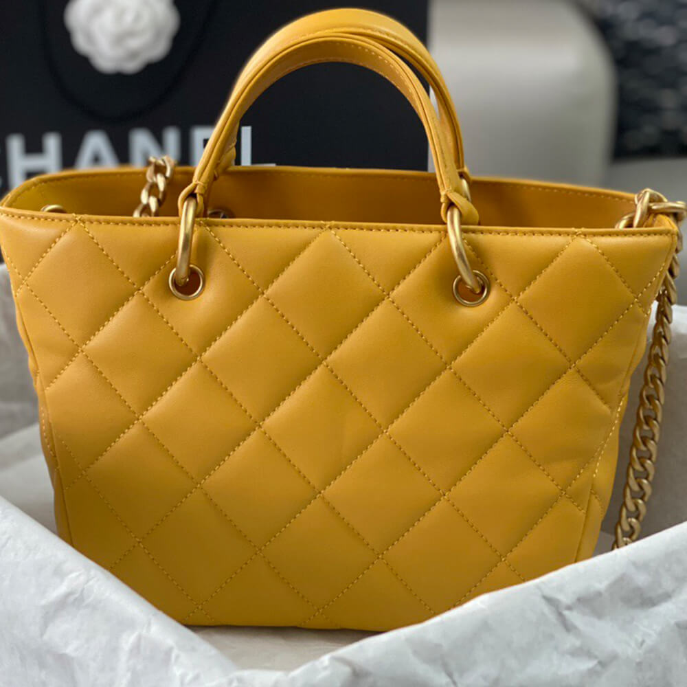 CHANEL SHOPPING BAG