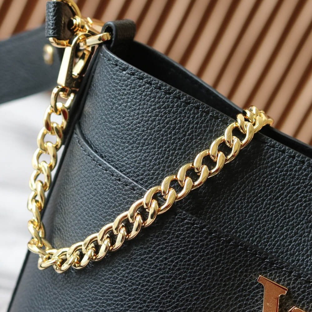 LV Lock and Walk