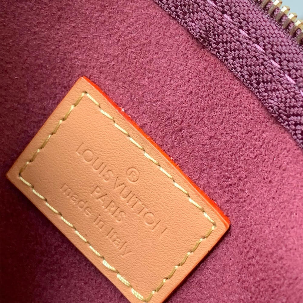 LV Dauphine Soft MM