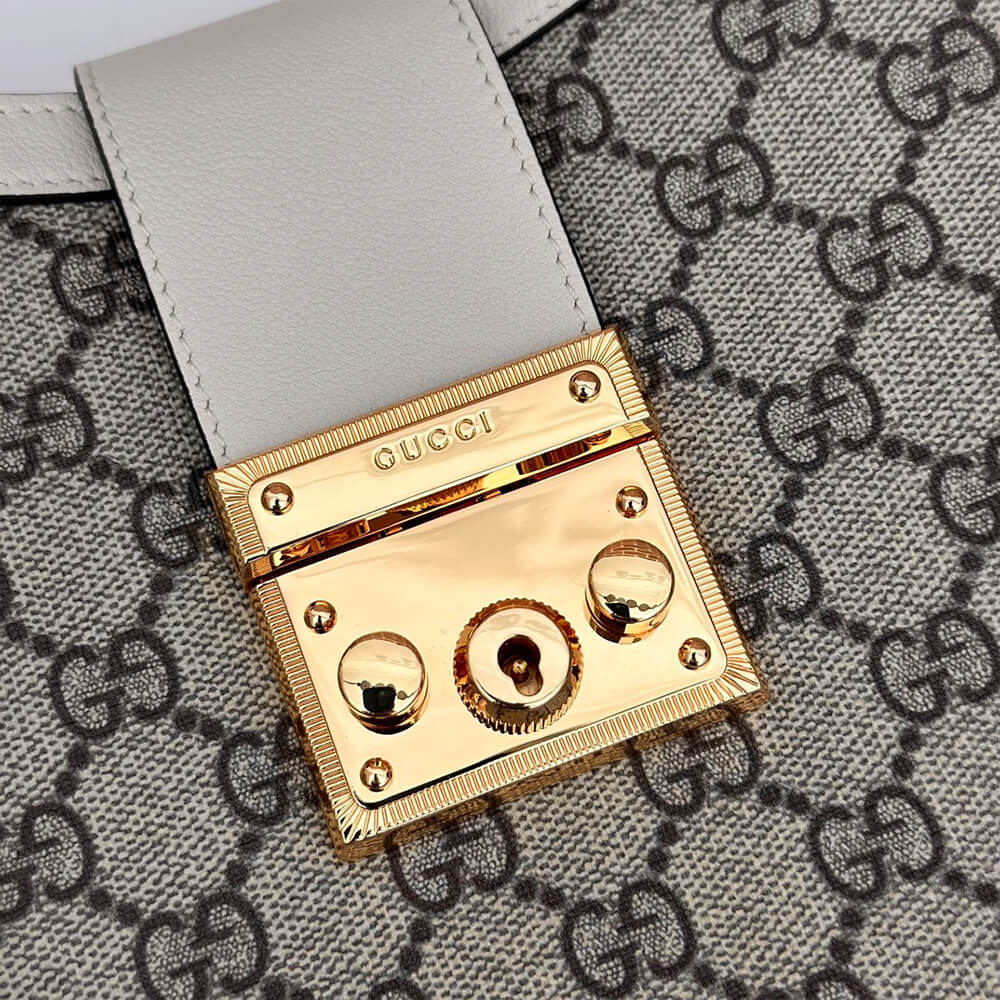 G*u*i padlock gg medium shoulder bag