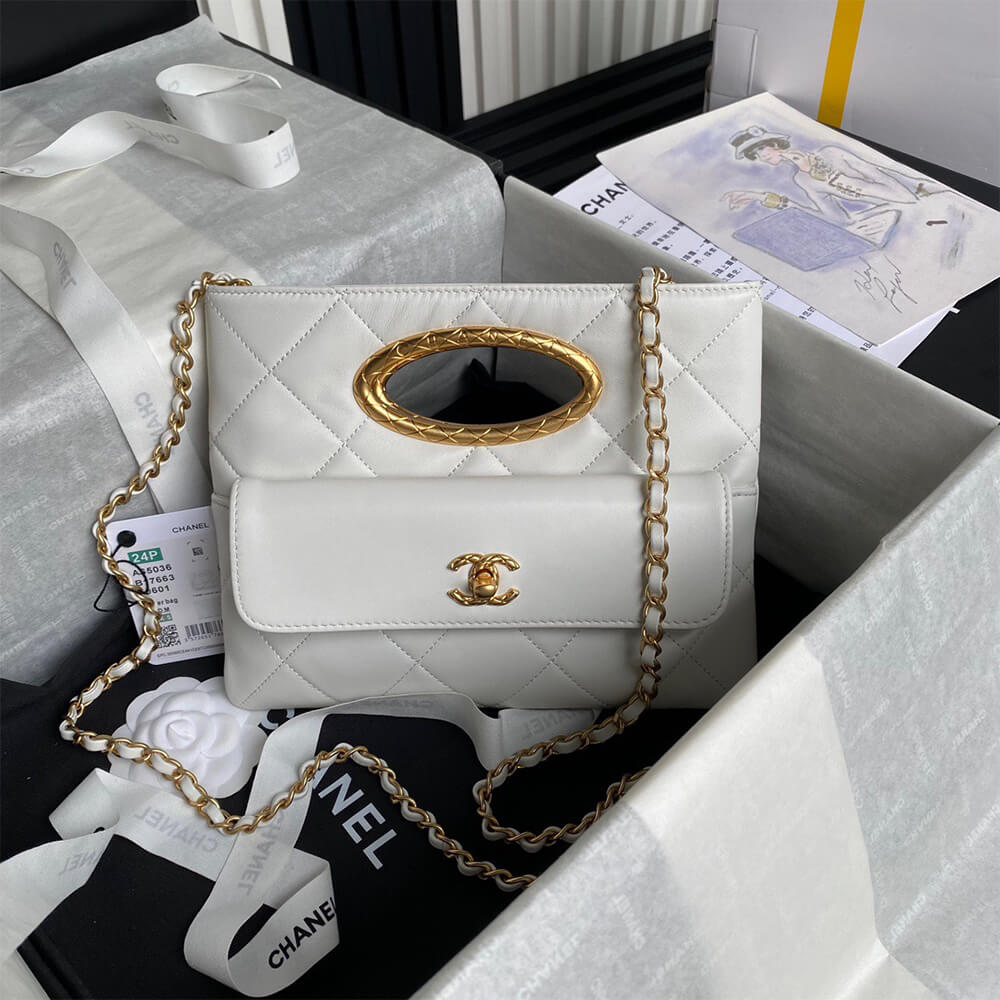 CHANEL Clutch