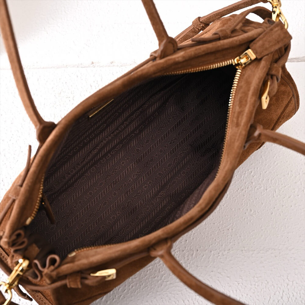 Prada Medium suede handbag(high-end grade)