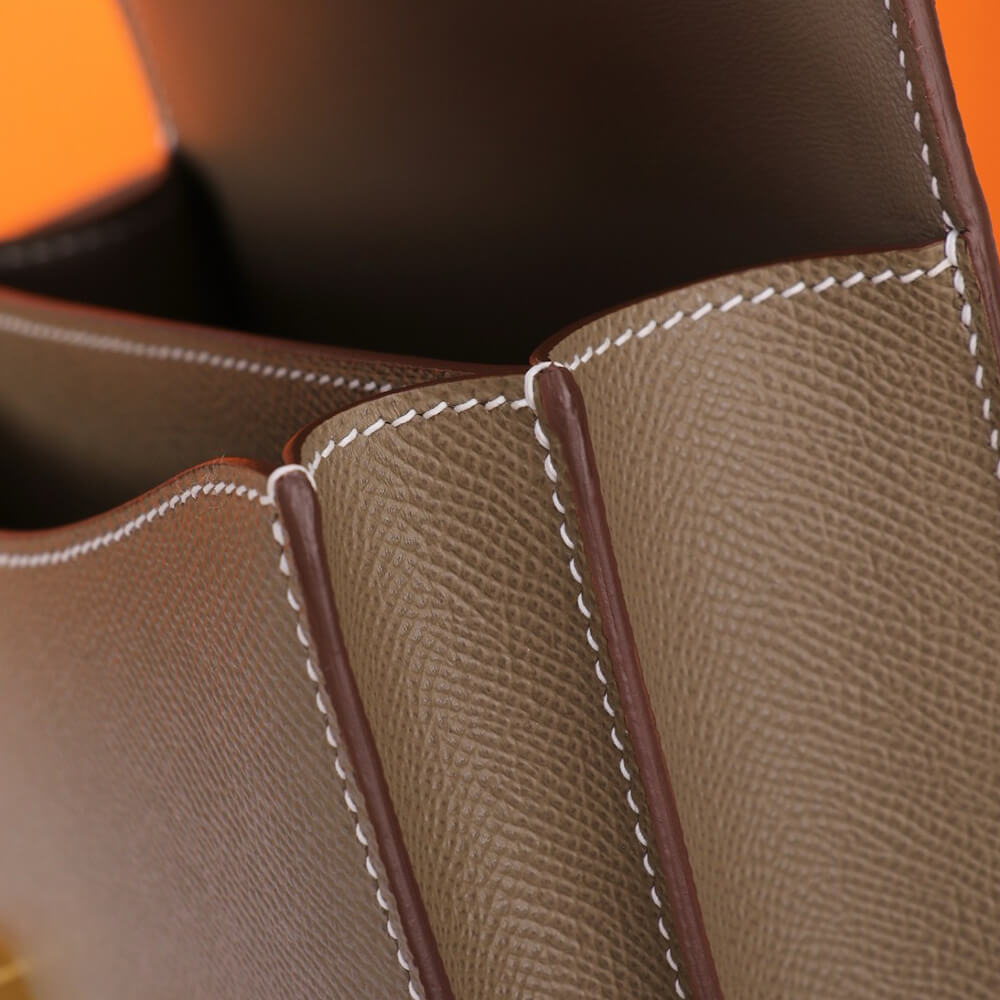 Hermes Constance 18