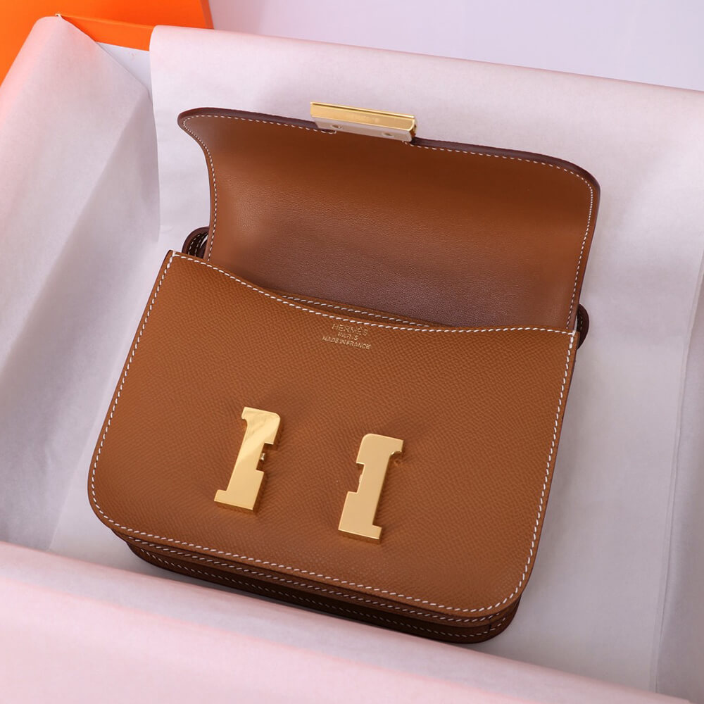 Hermes Constance 18